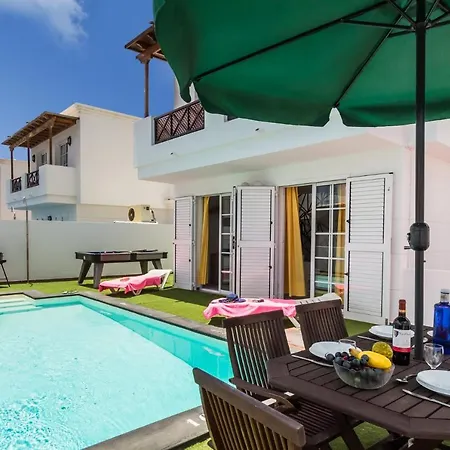 Villa Arte By Puerto del Carmen (Lanzarote)